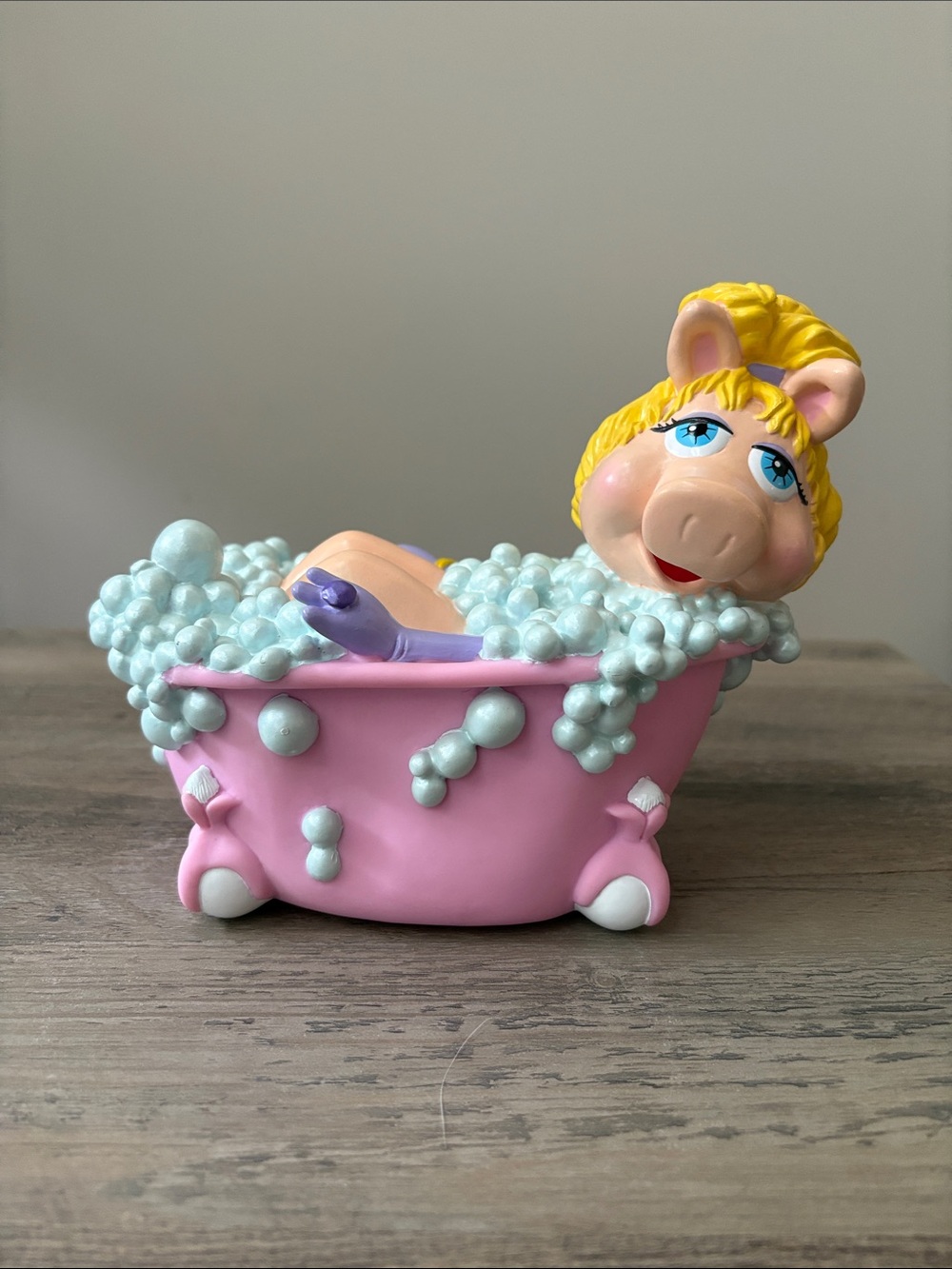Vintage Muppets Miss Piggy Bubble Bath Bank by Applause